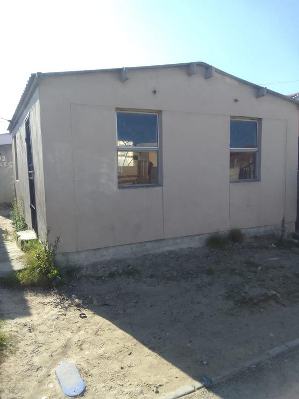 1 Bedroom Property for Sale in Mfuleni Western Cape